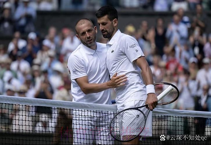 罗马诺:迪亚斯右腿内收肌不适 将在明天接受检查 罗马诺:迪亚斯右腿内收肌不适 将在明天接受检查